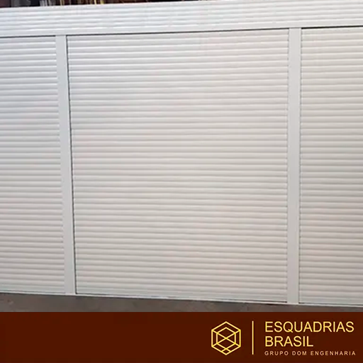 Empresa de venda Porta de alumínio branco com persiana integrada